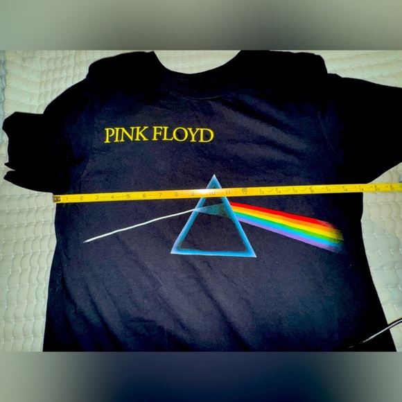 Pink Floyd licensed ladies cut black T shirt. Dark side of the Moon Size M. VGUC - Picture 4 of 7